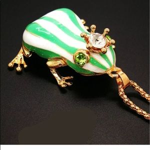 Rhinestone Glitter Frog Necklace